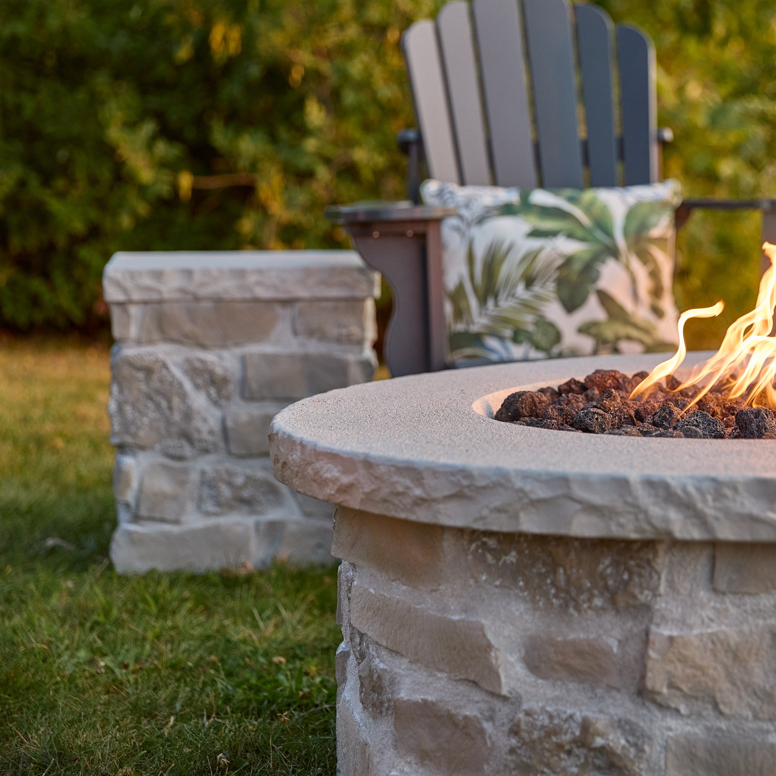 Scottsdale Propane Tank Cover and Side Table for Outdoor Fire Pit by Real Flame