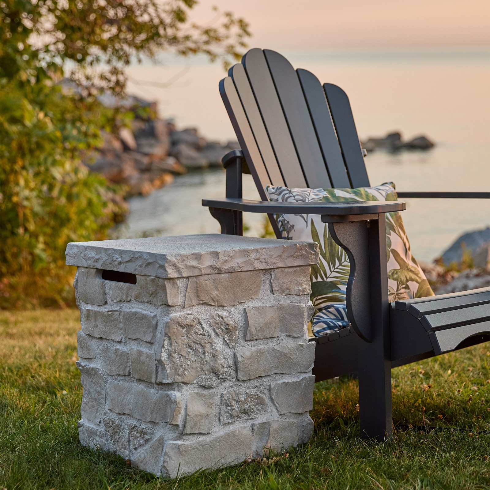 Scottsdale Propane Tank Cover and Side Table for Outdoor Fire Pit by Real Flame